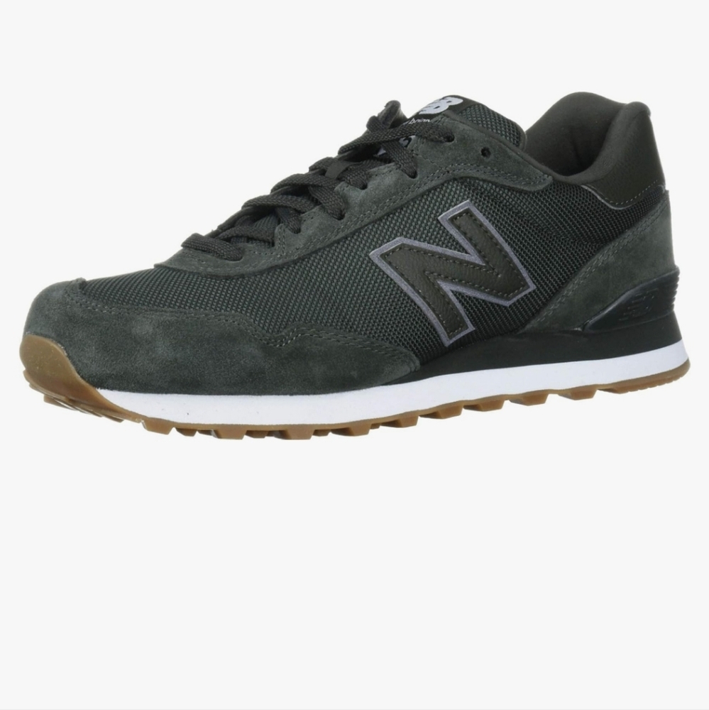 New Balance Men's 515 V1 Army Green Sneakers, size 11, Gum Soles